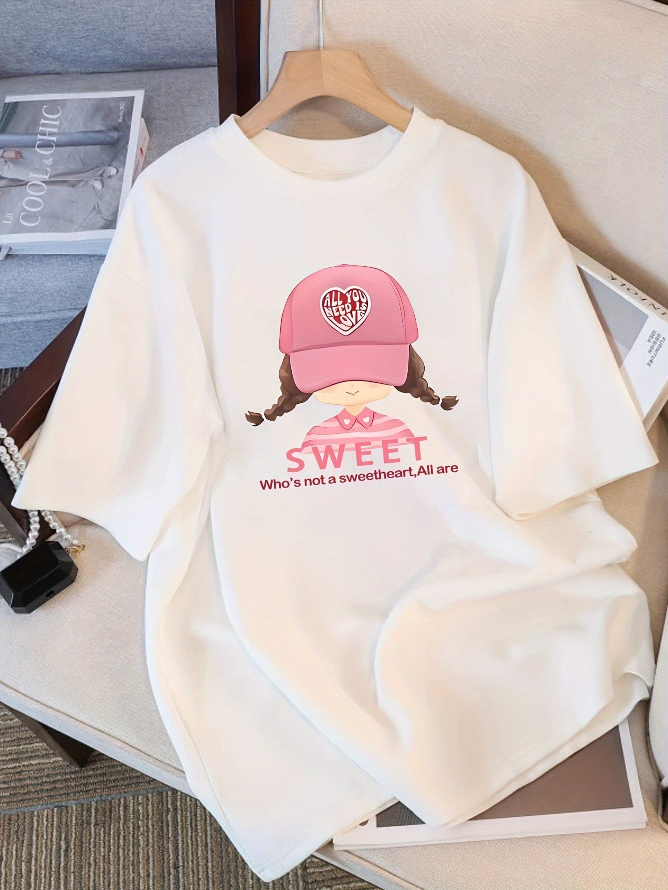 Women's Y2K Cartoon Graphic T-Shirt – "Sweet & Sassy" Cotton Tee