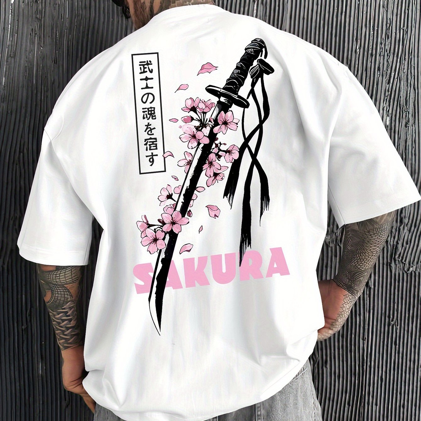 Men’s Casual Japanese Katana & Cherry Blossom Graphic Tee – Loose Fit Summer Fashion