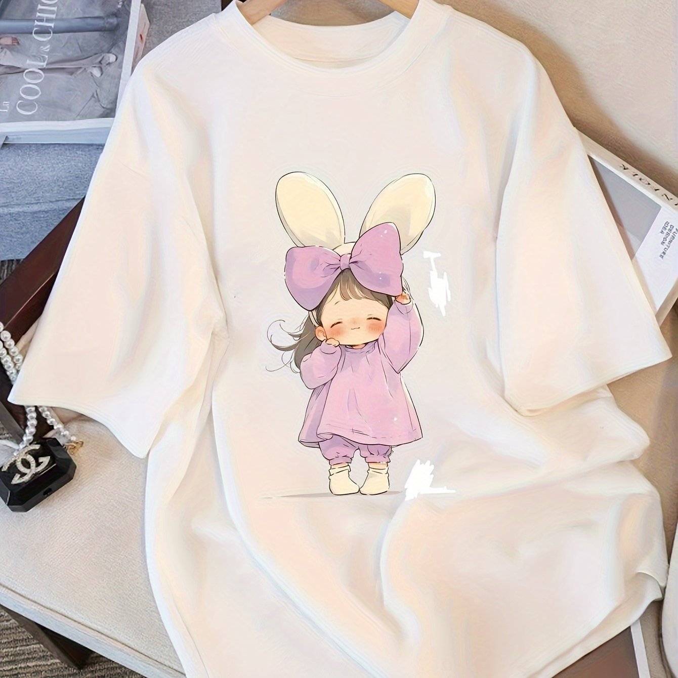 Women's Light Gray Y2K Slim Fit T-Shirt – Cute Bunny Ears Print