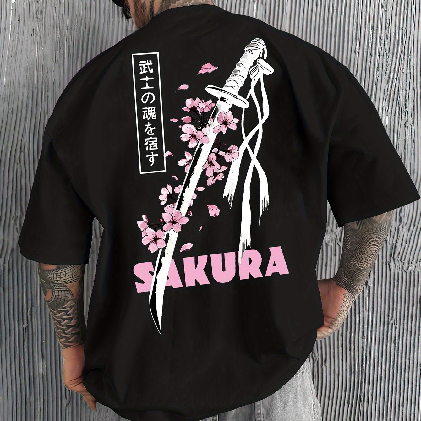 Men’s Casual Japanese Katana & Cherry Blossom Graphic Tee – Loose Fit Summer Fashion