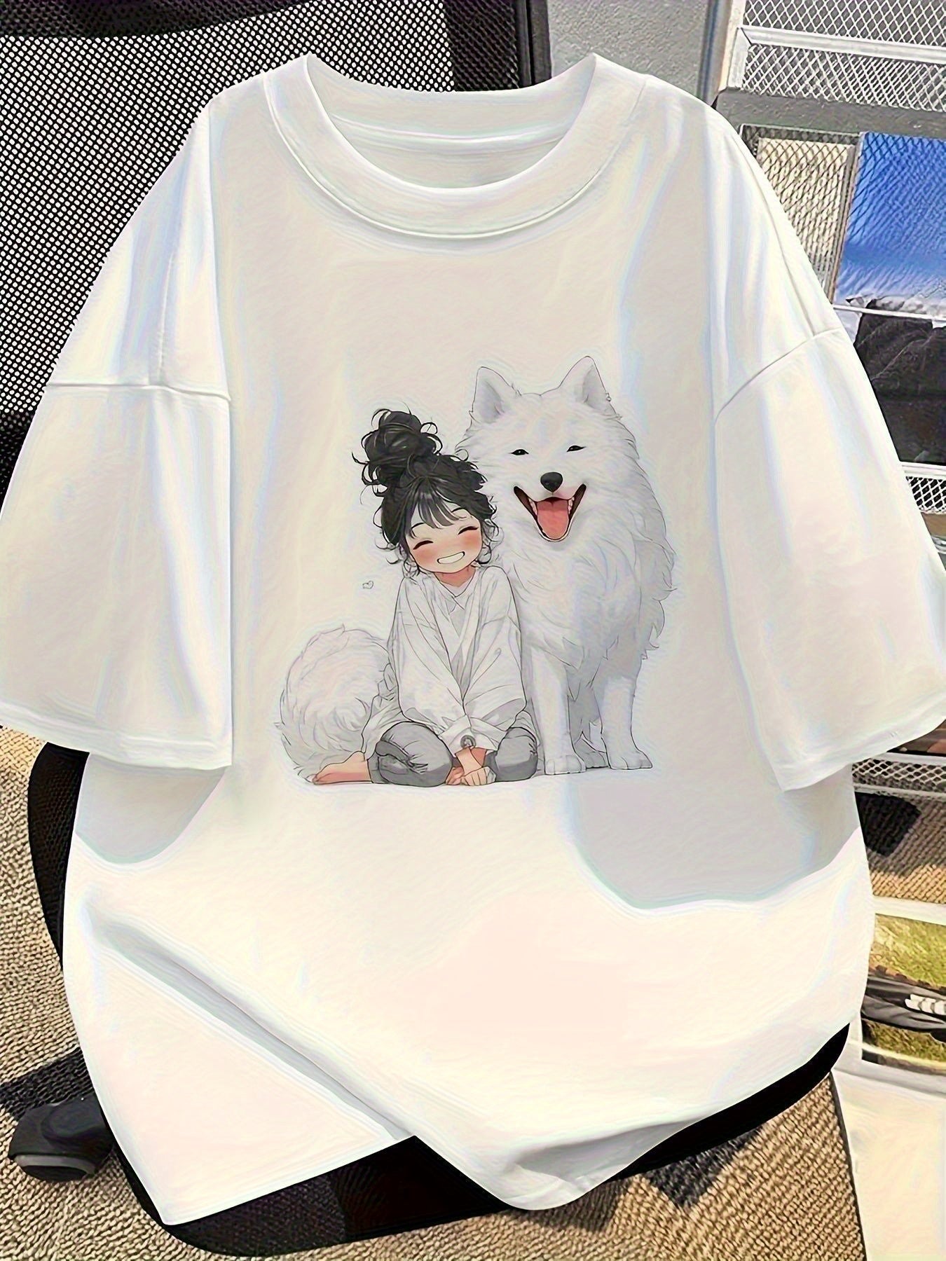 Oversized Samoyed Dog Cartoon Graphic T-Shirt – Cute Casual Streetwear Tee